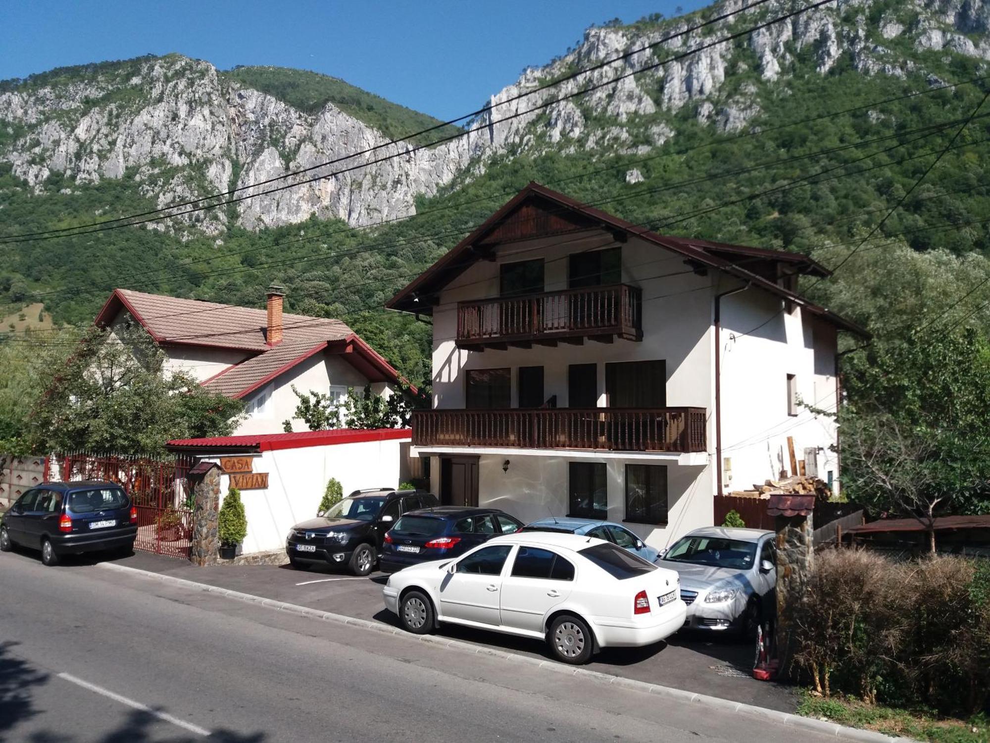 Casa Vivian Hotel Байле Херкулане Екстериор снимка